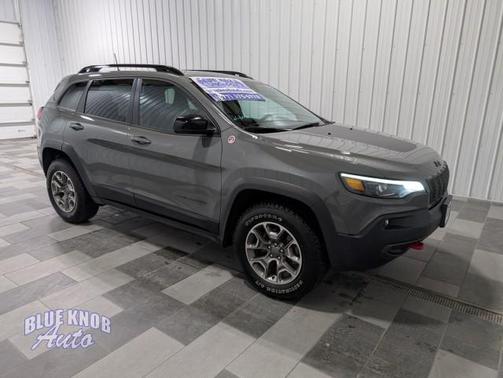 2022 Jeep Cherokee Trailhawk