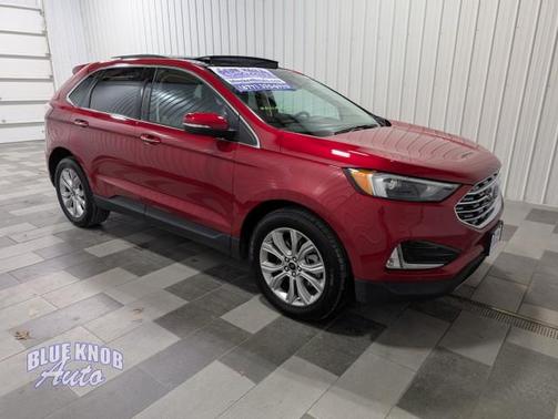 2023 Ford Edge Titanium