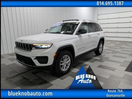 2023 Jeep Grand Cherokee Laredo