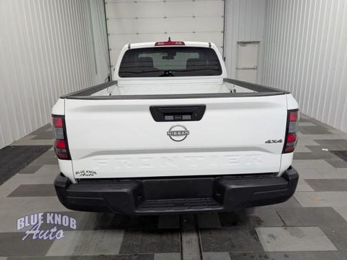 2024 Nissan Frontier S