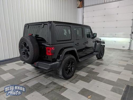 2023 Jeep Wrangler 4-Door Sahara Altitude 4x4