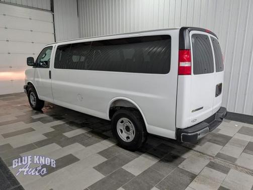 Summit White 2025 Chevrolet Express 3500 RWD 3500 Extended Wheelbase LT
