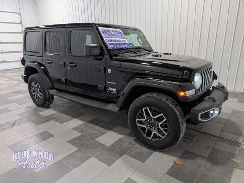 2024 Jeep Wrangler 4-Door Sahara 4x4
