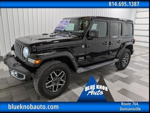 2024 Jeep Wrangler 4-Door Sahara 4x4