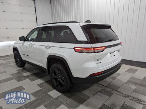 2024 Jeep Grand Cherokee Altitude