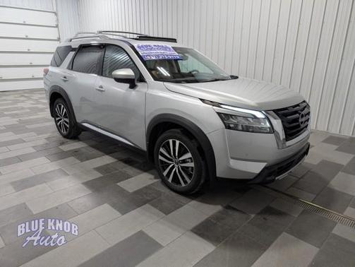 2024 Nissan Pathfinder Platinum 4WD