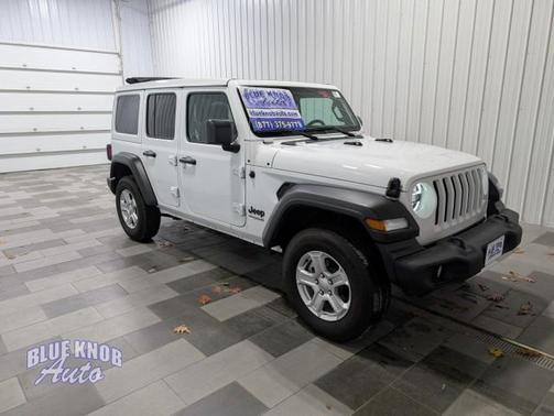 2022 Jeep Wrangler Unlimited Sport