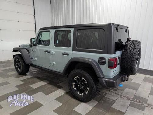 Earl Clearcoat 2024 Jeep Wrangler 4xe Rubicon