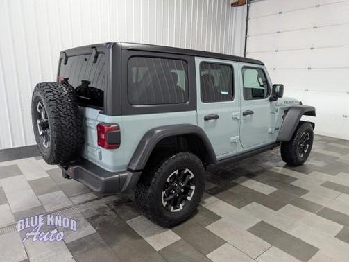 Earl Clearcoat 2024 Jeep Wrangler 4xe Rubicon