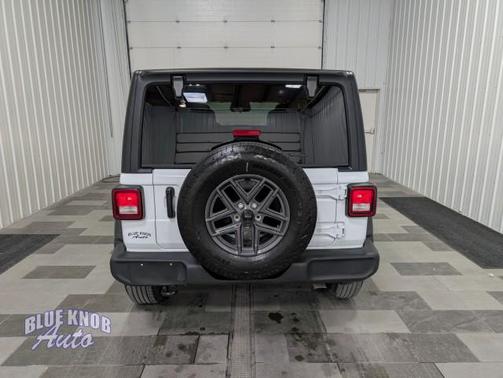 Bright White Clearcoat 2025 Jeep Wrangler Sport S