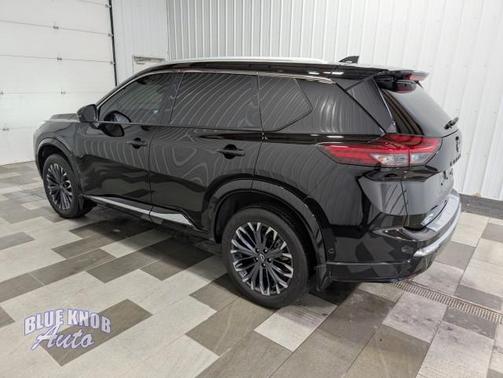 2024 Nissan Rogue Platinum