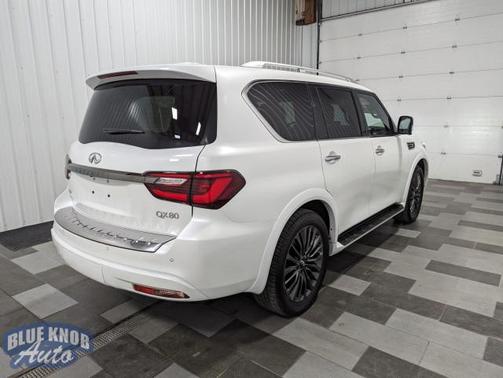 2024 INFINITI QX80 SENSORY AWD
