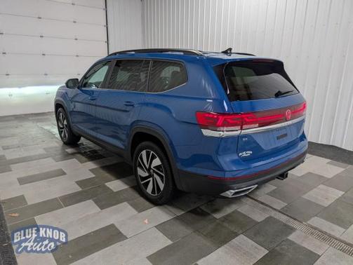 2025 Volkswagen Atlas 2.0T SE w/Technology 4MOTION