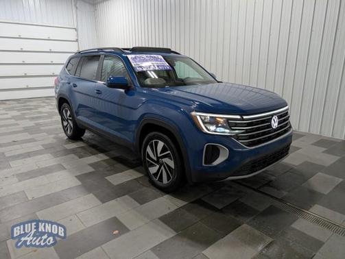 2025 Volkswagen Atlas 2.0T SE w/Technology 4MOTION