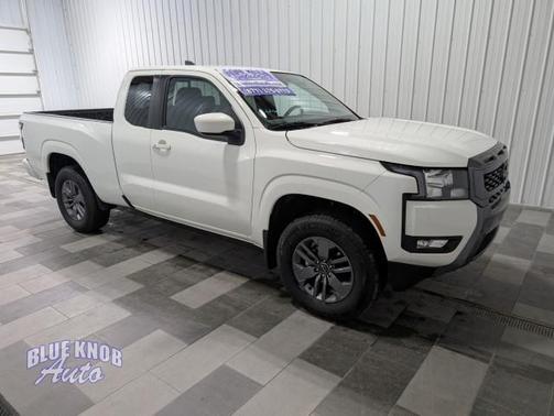 Glacier White 2025 Nissan Frontier SV