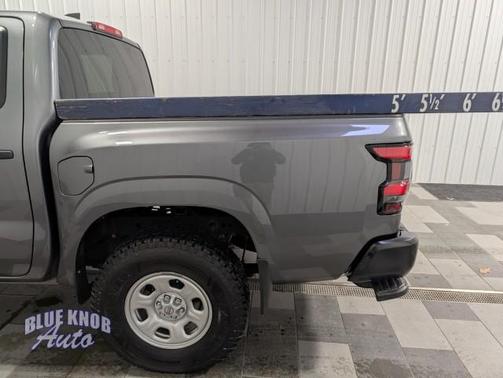 2023 Nissan Frontier S