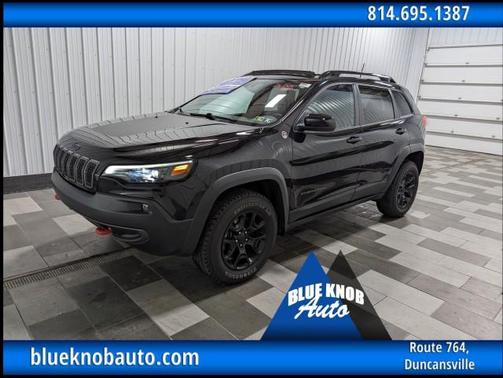 2022 Jeep Cherokee Trailhawk