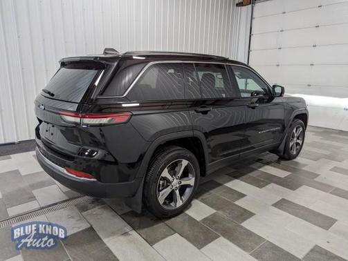 2023 Jeep Grand Cherokee 4xe Base