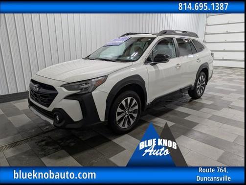 Crystal White Pearl 2025 Subaru Outback Limited