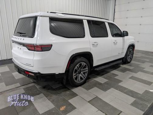 2023 Jeep Wagoneer Series II 4x4