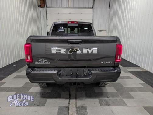 2025 RAM 2500 Laramie Crew Cab 4x4 6'4' Box