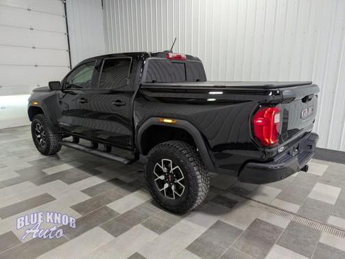 Onyx Black 2024 GMC Canyon AT4X