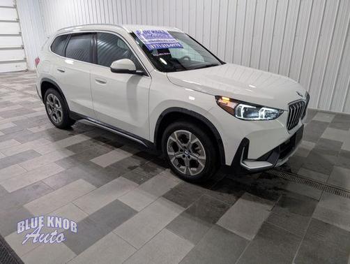 Alpine White 2025 BMW X1 xDrive28i