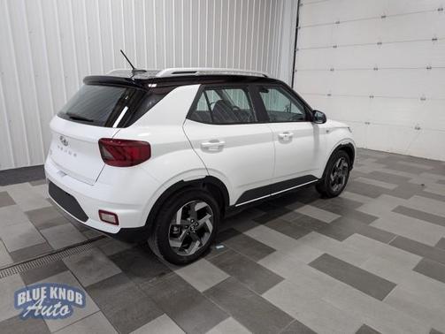 2024 Hyundai VENUE Limited