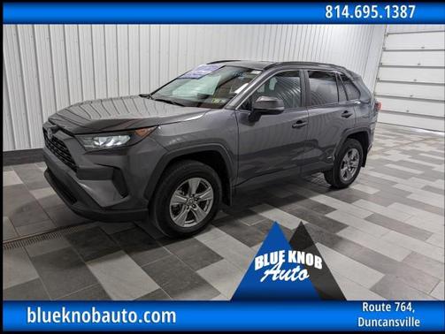 2022 Toyota RAV4 Hybrid LE