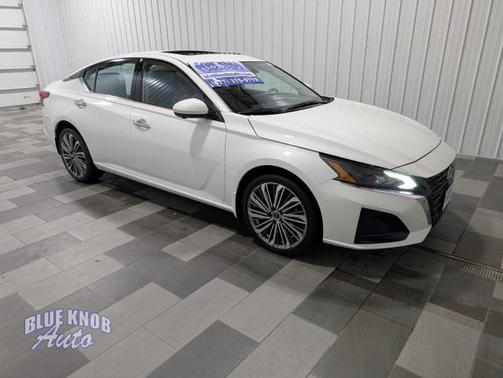 2023 Nissan Altima 2.5 SL