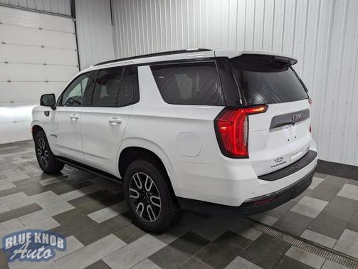 2024 GMC Yukon 4WD AT4