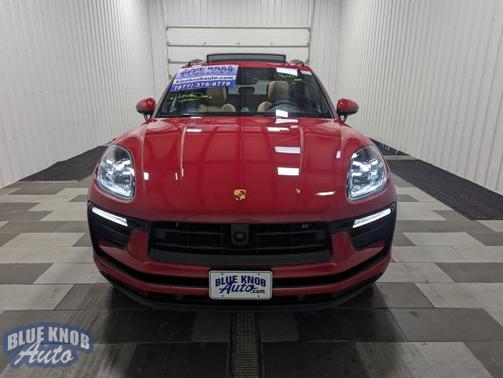 2024 Porsche Macan Base