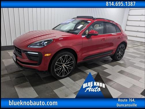 2024 Porsche Macan Base