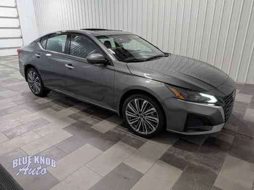 2025 Nissan Altima SL AWD