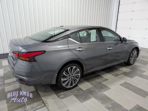 2025 Nissan Altima SL AWD