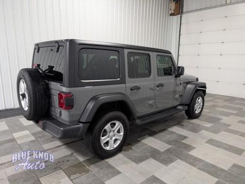 2022 Jeep Wrangler Unlimited Sport