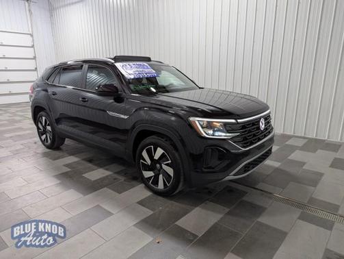 2025 Volkswagen Atlas Cross Sport 2.0T SE w/Technology 4MOTION