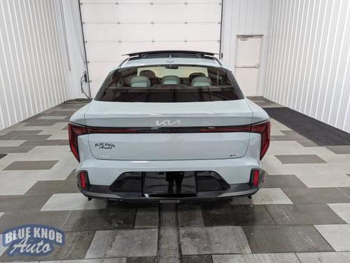 2025 Kia K4 GT-Line Turbo