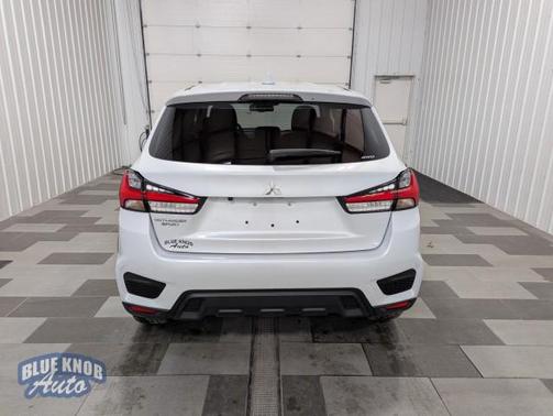 2024 Mitsubishi Outlander Sport SE