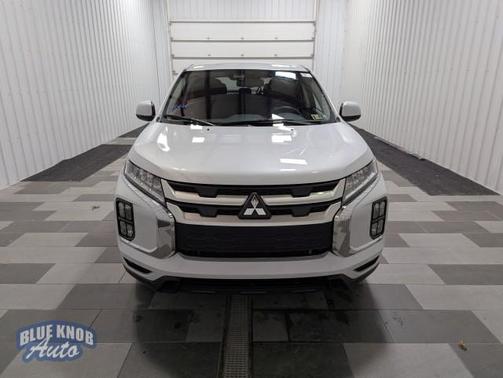 2024 Mitsubishi Outlander Sport SE