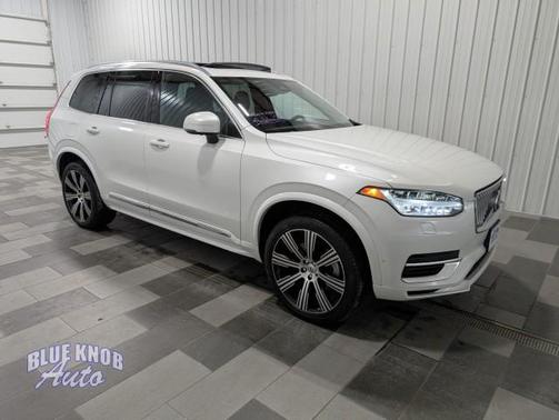 2023 Volvo XC90 Recharge Plug-In Hybrid T8 Plus 6-Seater