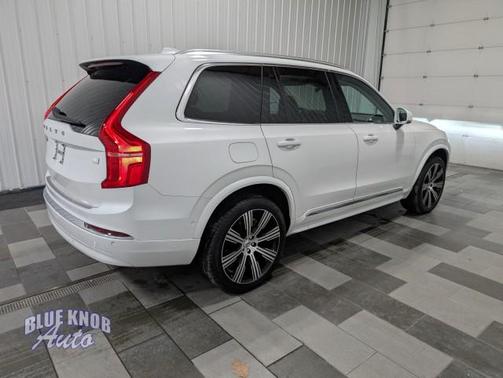 2023 Volvo XC90 Recharge Plug-In Hybrid T8 Plus 6-Seater