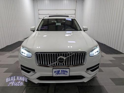 2023 Volvo XC90 Recharge Plug-In Hybrid T8 Plus 6-Seater