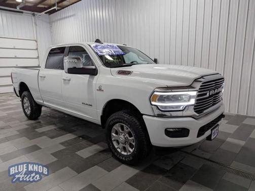 2024 RAM 2500 Laramie Crew Cab 4x4 6'4' Box
