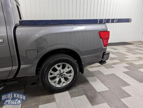 2024 Nissan Titan SV