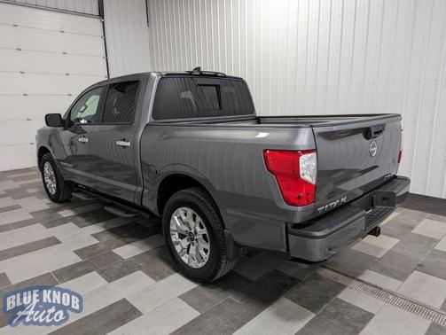 2024 Nissan Titan SV