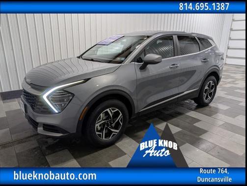 Everlasting Silver 2025 Kia Sportage LX