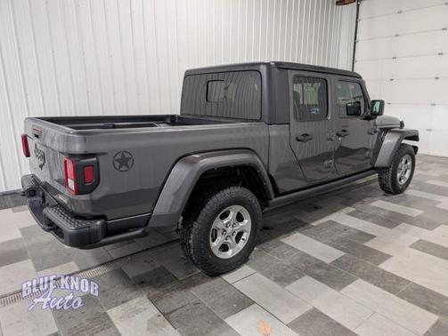 2021 Jeep Gladiator Freedom 4x4