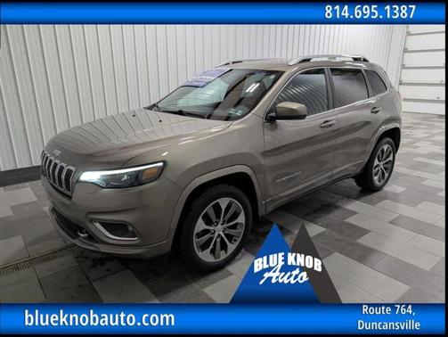 Light Brownstone Pearlcoat 2019 Jeep Cherokee Overland