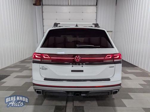 2024 Volkswagen Atlas 2.0T SE w/Technology 4MOTION